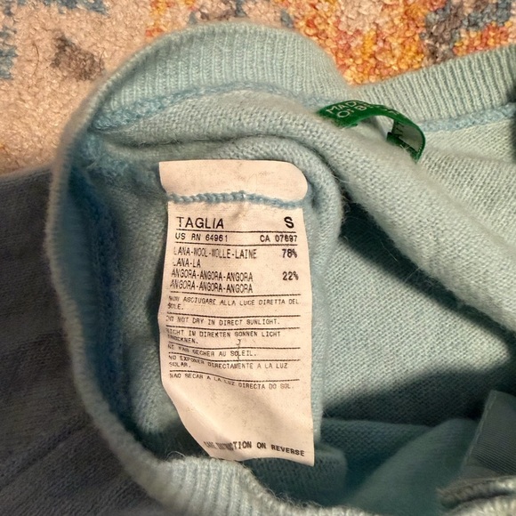 Vintage United Colors of Benetton baby blue wool/angora pearl buttons cardigan - Picture 3 of 8